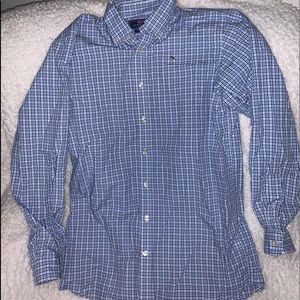 Vineyard Vines Button down long sleeve